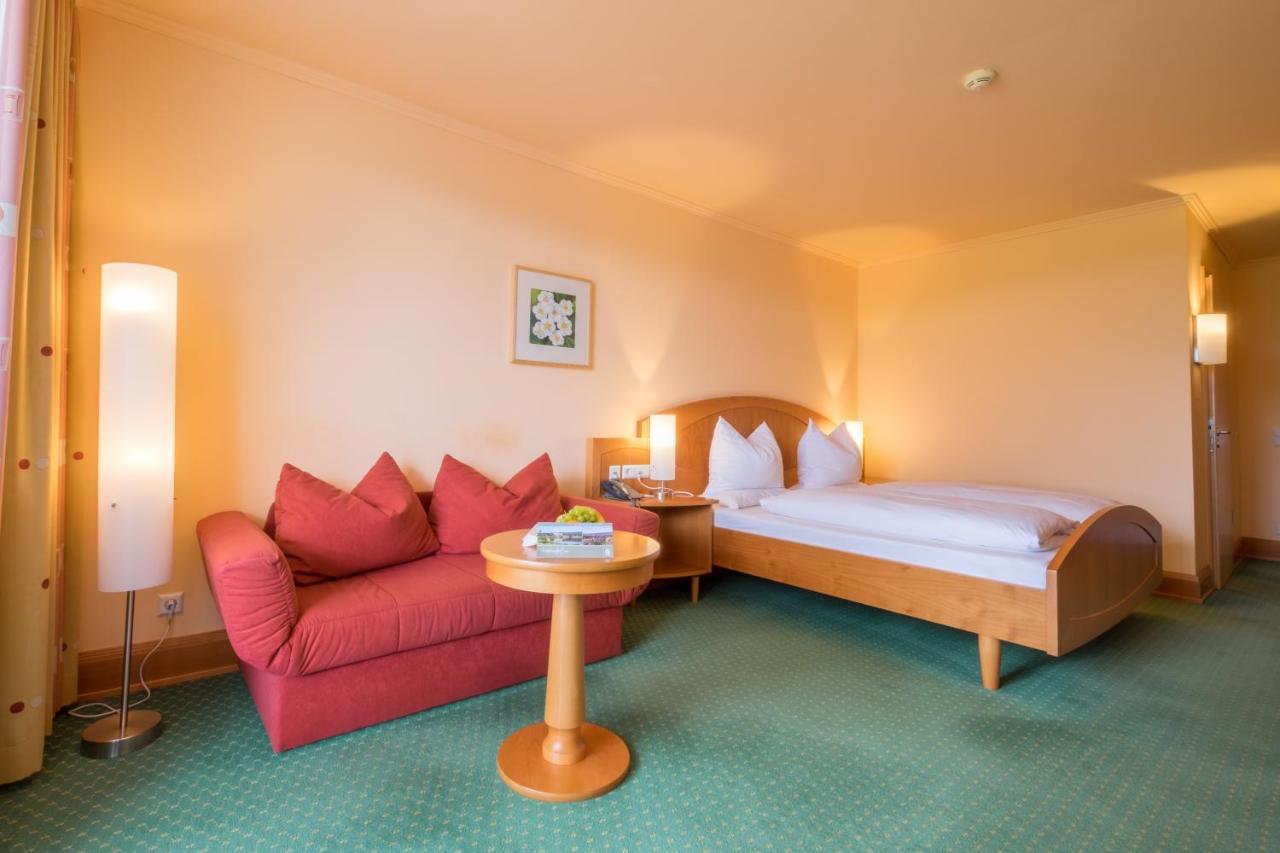 Doppelzimmer mit Balkon