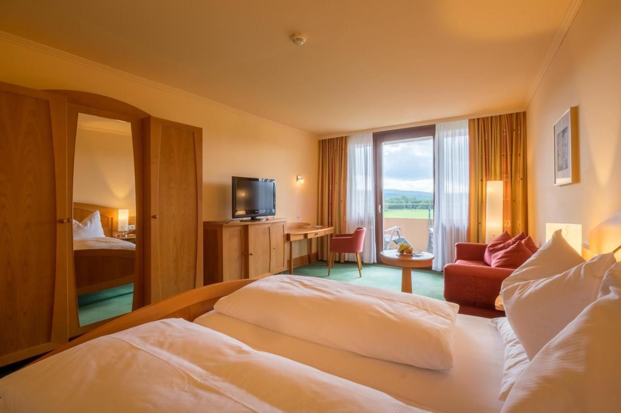Doppelzimmer mit Seeblick